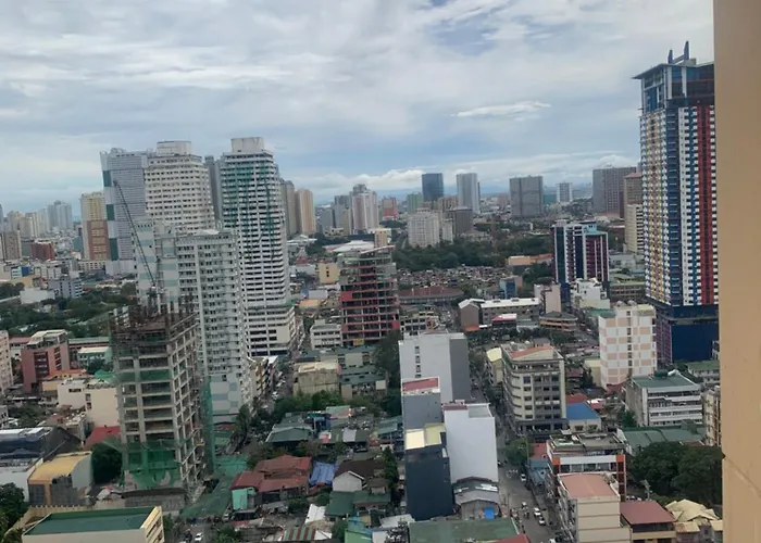 Birch Tower Malate By T&t Aparthotel Manila